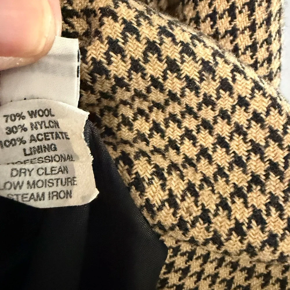 Vintage Alfred Dunner Brown Houndstooth Blazer - Picture 4 of 7